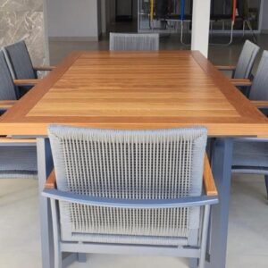 CONJUNTO DE MESA BRIGITE